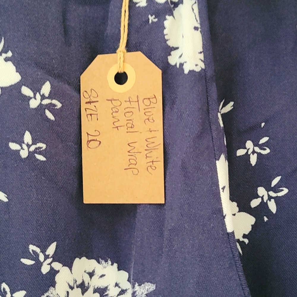Maurice's floral wrap pants